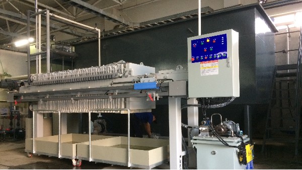 富士工業(yè)研磨廢水處理工程